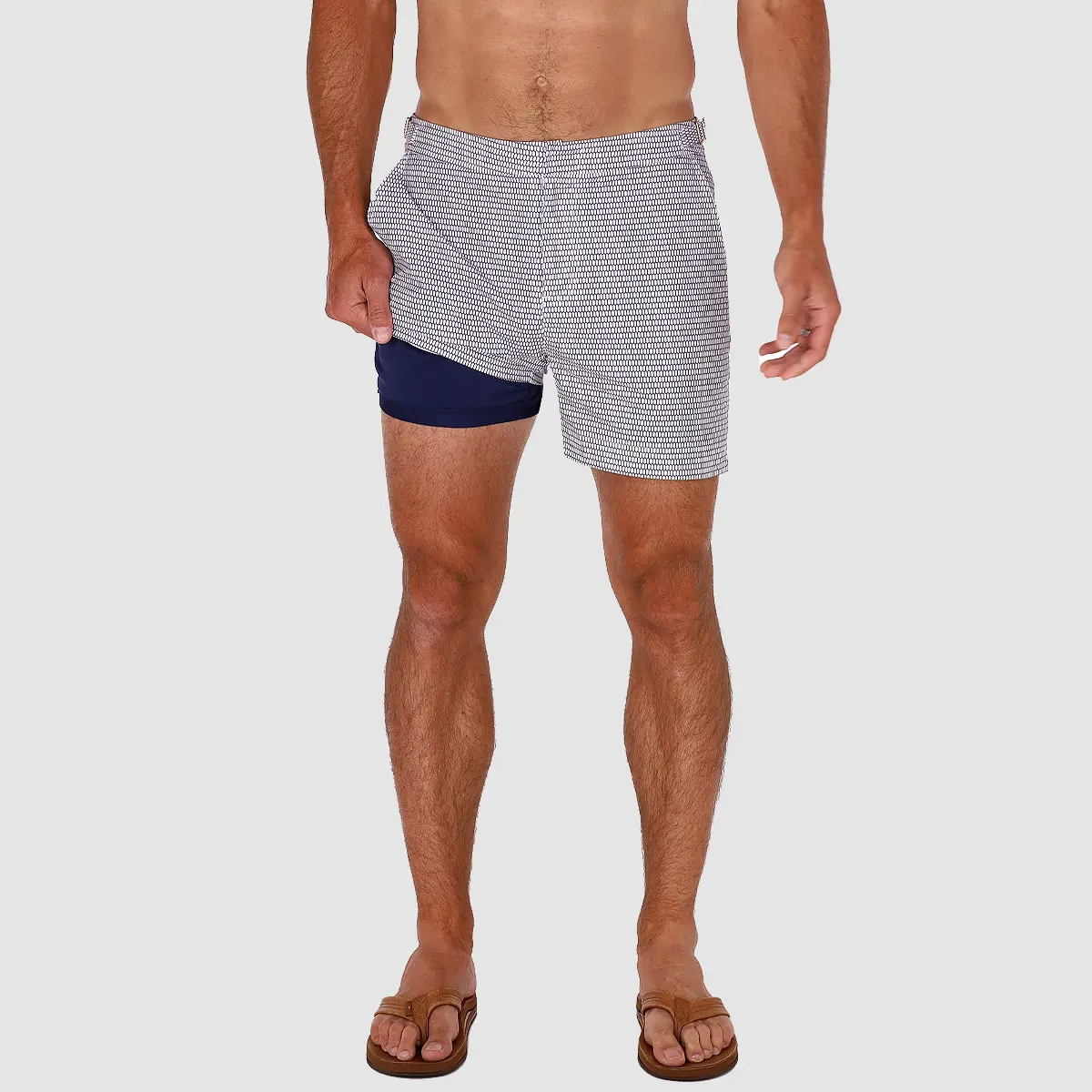 Avalon Del Rey 4.5 Inch Inseam Swim Trunks: Honeycomb Blue